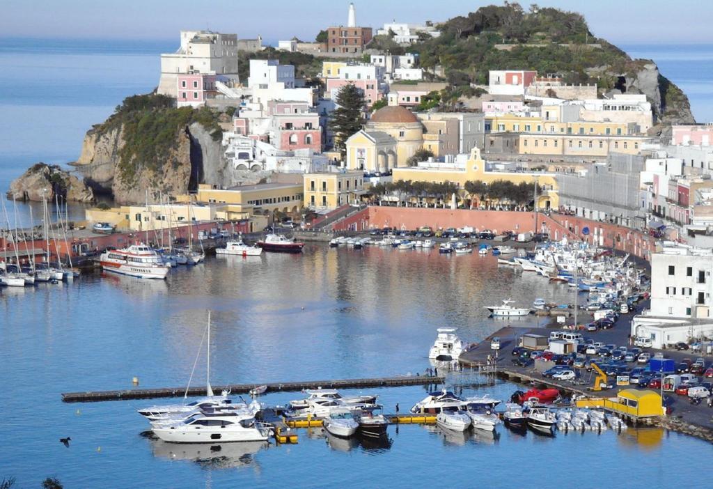 Clorinda - Immobilevante Ponza Kamer foto